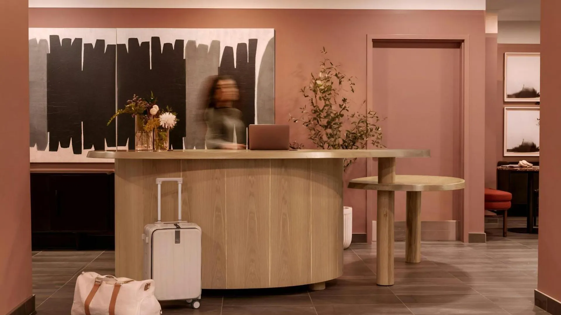 Sonder By Marriott Bonvoy Arlo Apartments Downtown Canada